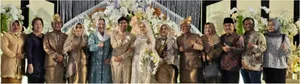 Pernikahan Penuh Makna Andalia & Andriko: Harmoni Cinta, Keluarga, dan Kepedulian Pangan Lokal menggunakan sovenir dari Koperasi Segak Bermarwah UPTD Instalasi Farmasi Dinas Kesehatan Provinsi Kepulauan Riau