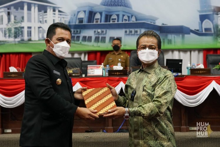 Pemprov dan DPRD Teken Nota Kesepakatan Perubahan KUA dan PPAS APBD 2021