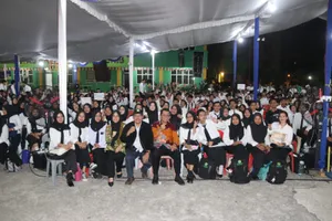 Gubernur Ansar Memberi Motivasi Mahasiswa Baru Ibnu Sina di PKKMB 2024