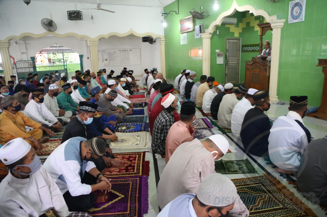 Kepri New Normal Dimulai Dari Masjid