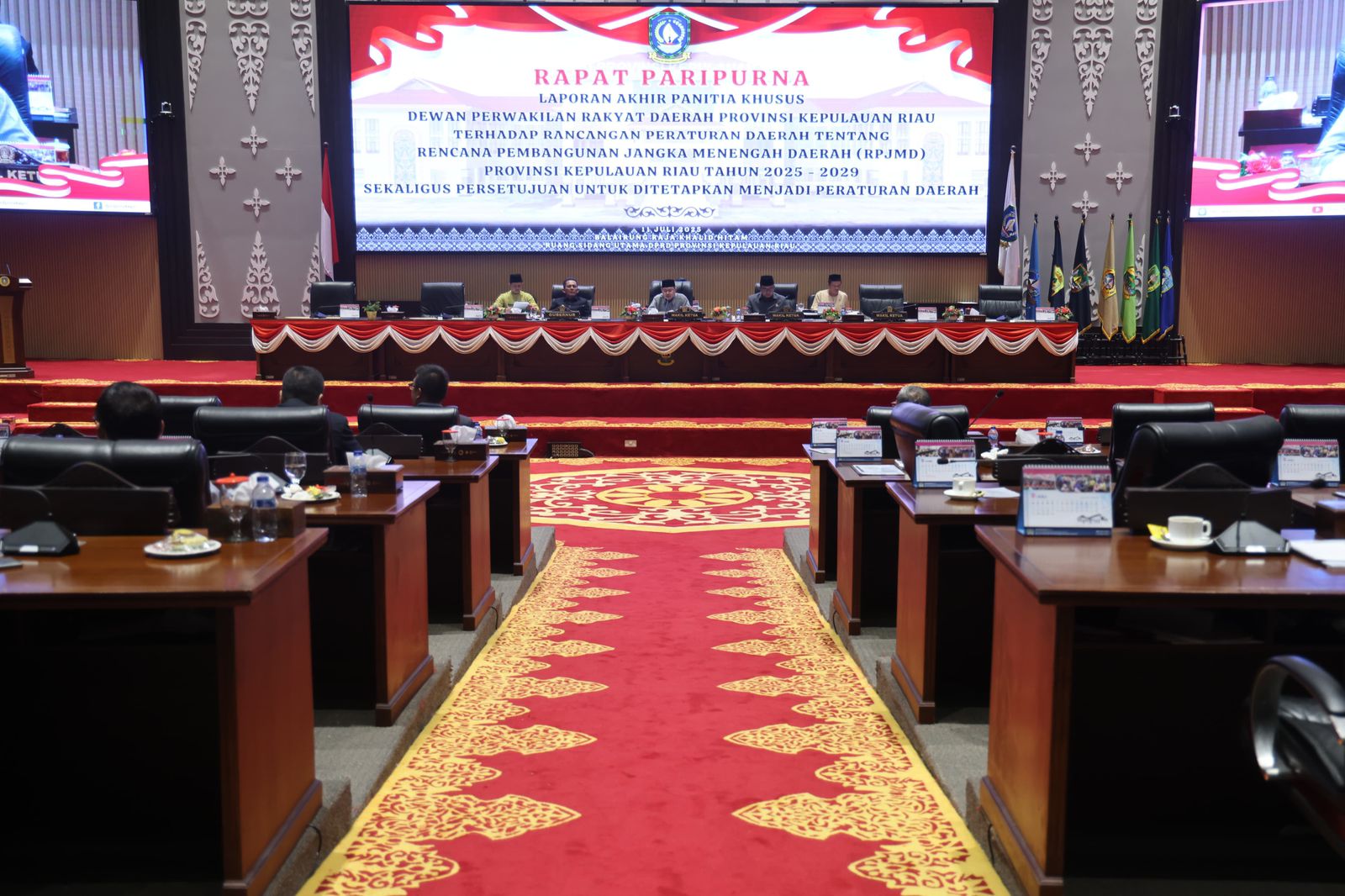 DPRD Kepri Resmi Tetapkan Perda RPJMD 2025–2029