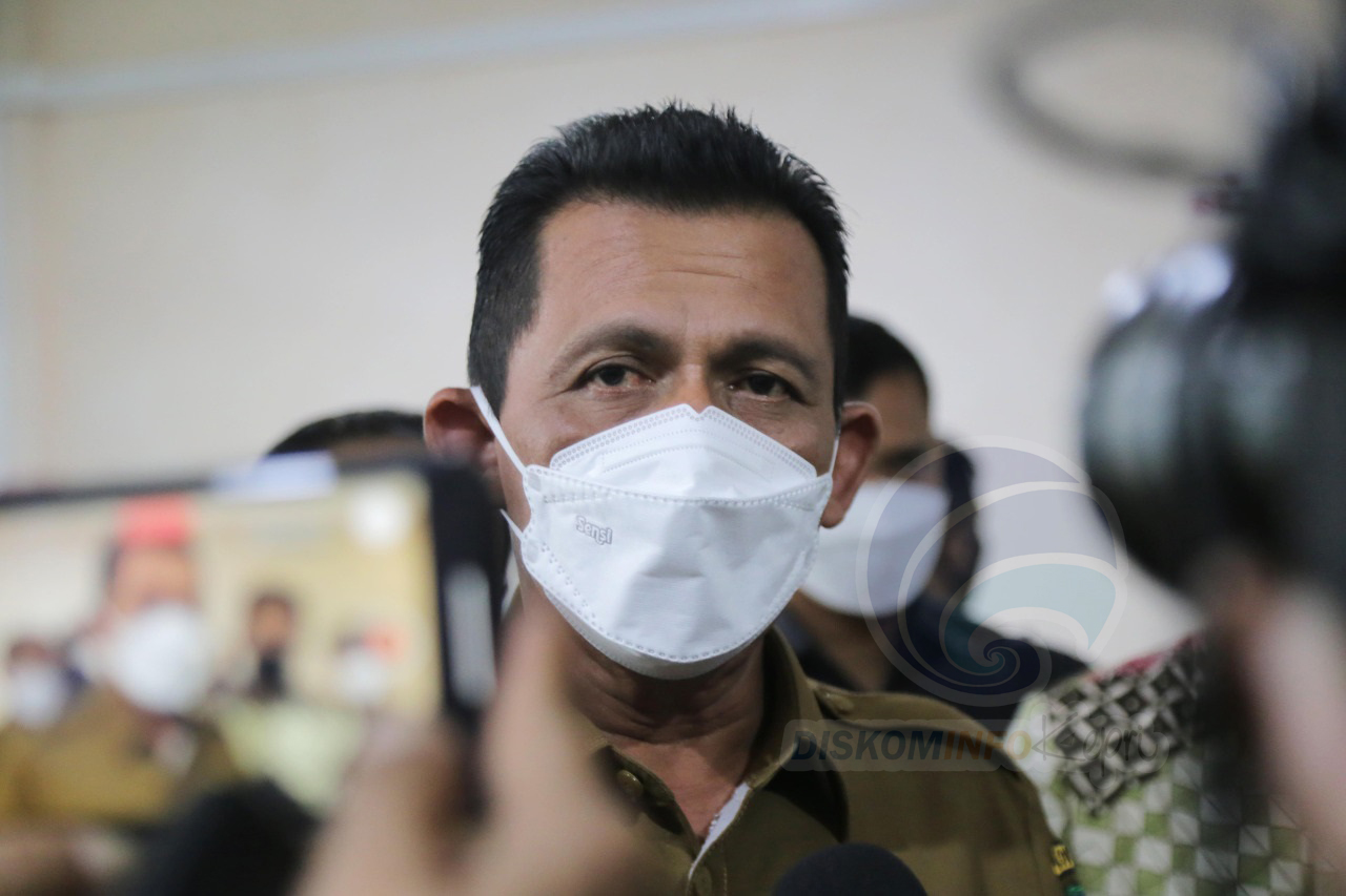 Gubernur Kepri Gesa Penyaluran Listrik Hingga Pulau Terpencil