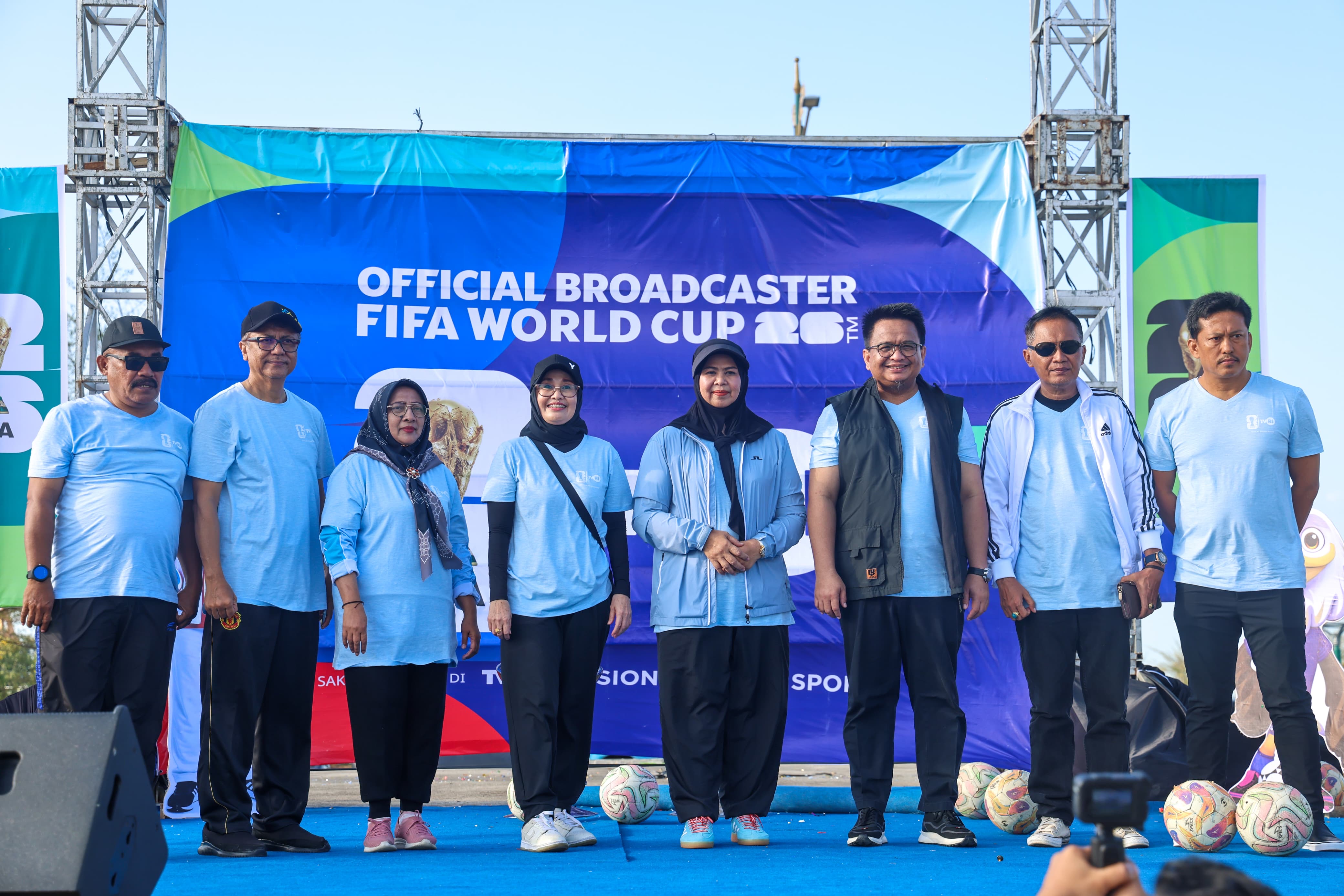 Gubernur Ansar Pimpin Langsung Penyambutan Kick Off Piala Dunia FIFA 2026 bersama TVRI Kepri di Halaman Tugu Sirih Tanjungpinang