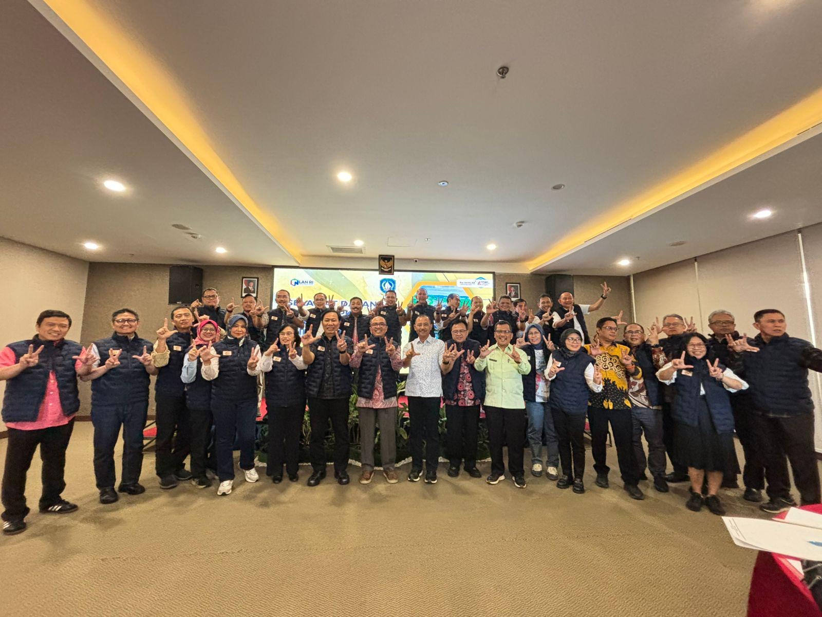 Sekdaprov Kepri Hadiri Diskusi Bersama Peserta PKN Tingkat I Angkatan LXII di Batam