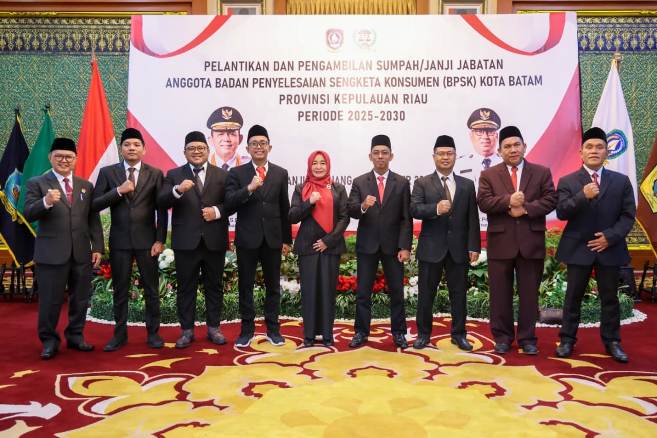 Gubernur Kepri Lantik BPSK Batam, Pesan Perkokoh Konsolidasi Demi Lindungi Hak-Hak Konsumen