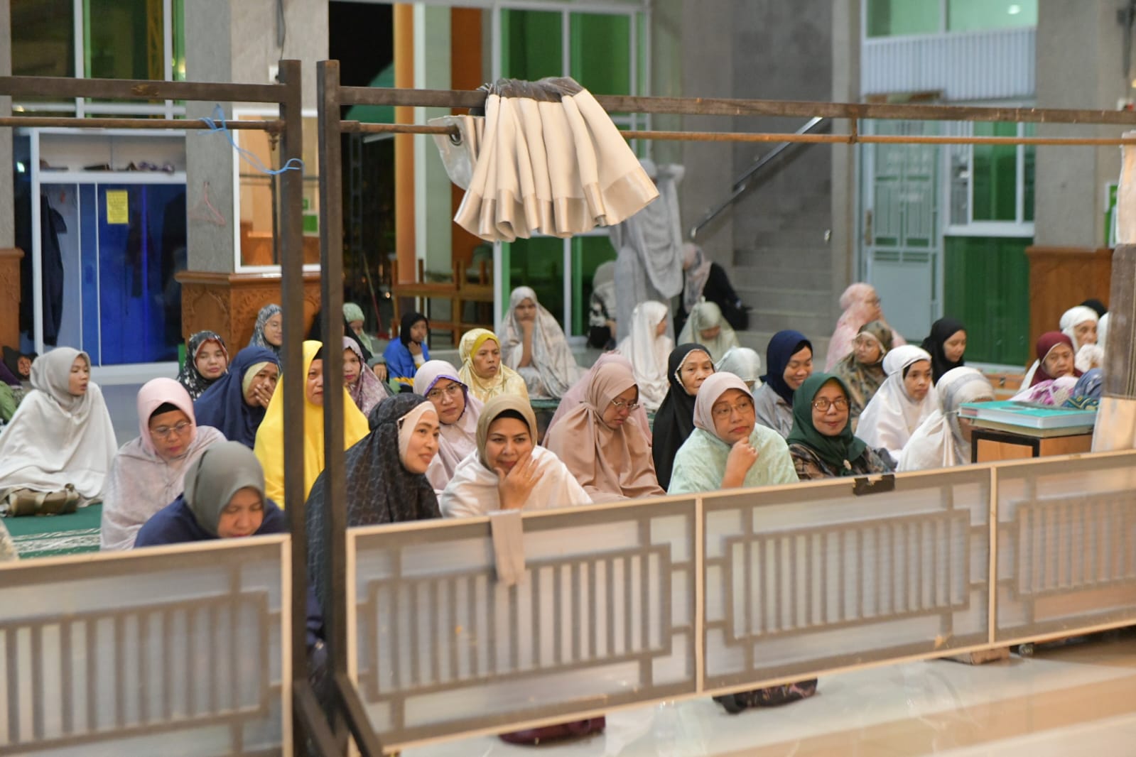 Gubernur Ansar Gelar Safari Ramadan di Masjid Raya Baitul Makmur Tanjunguban