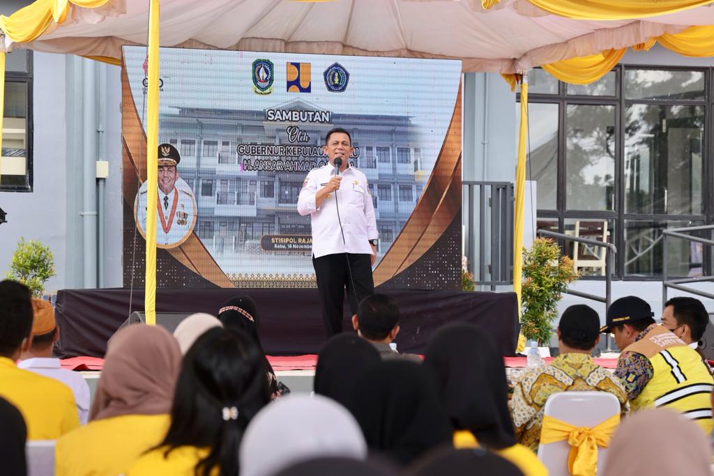 G2C Gubernur Ansar ke Kampus STISIPOL Raja Haji, Motivasi Mahasiswa Sekaligus Resmikan Rusun