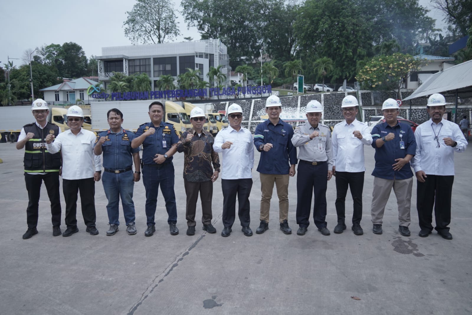 Wagub Nyanyang Tinjau Pelabuhan RORO Telaga Punggur, Pastikan Kesiapan Armada dan Operasional 24 Jam Jelang Lebaran