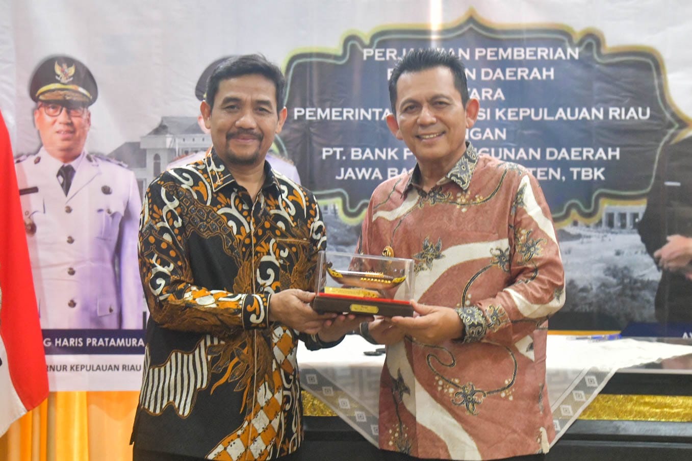 Pemprov Kepulauan Riau Teken Perjanjian Pinjaman Daerah dengan Bank BJB