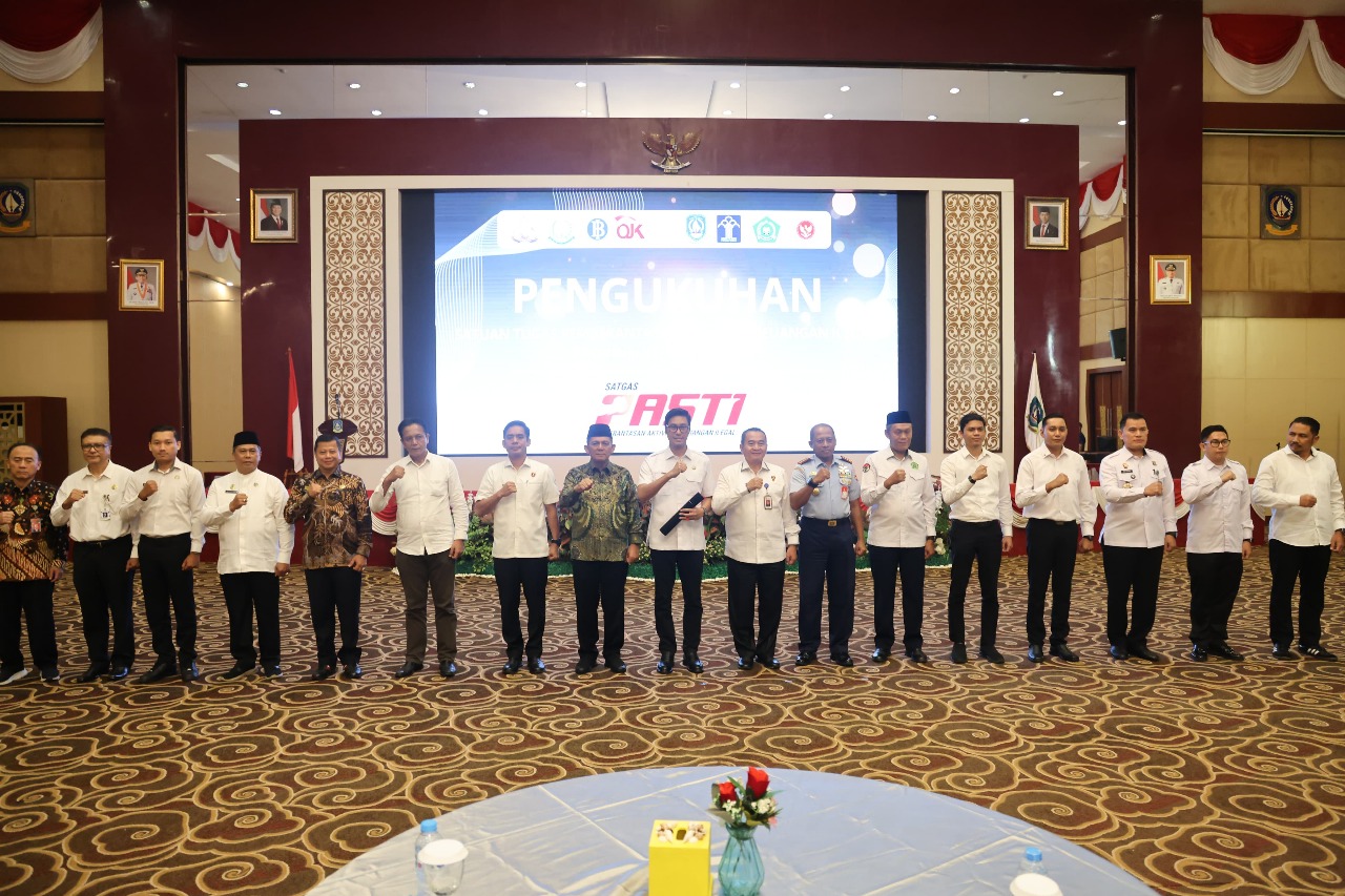 Gubernur Ansar Kukuhkan Satgas Pasti Kepri, Berantas Praktik Keuangan Ilegal