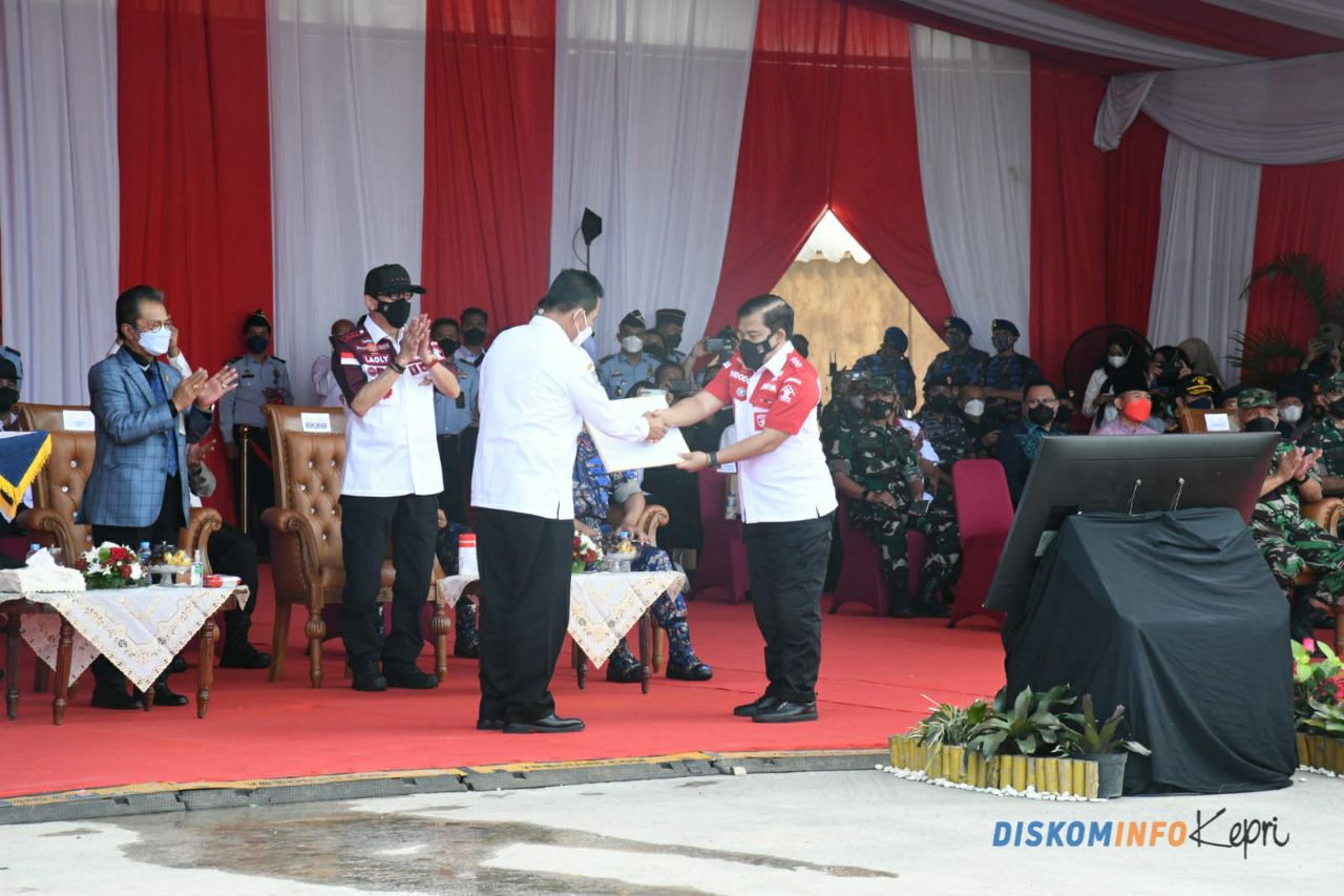 Gubernur Kepri Dampingi Menkumham Hadiri Hari Bhakti Imigrasi ke-72