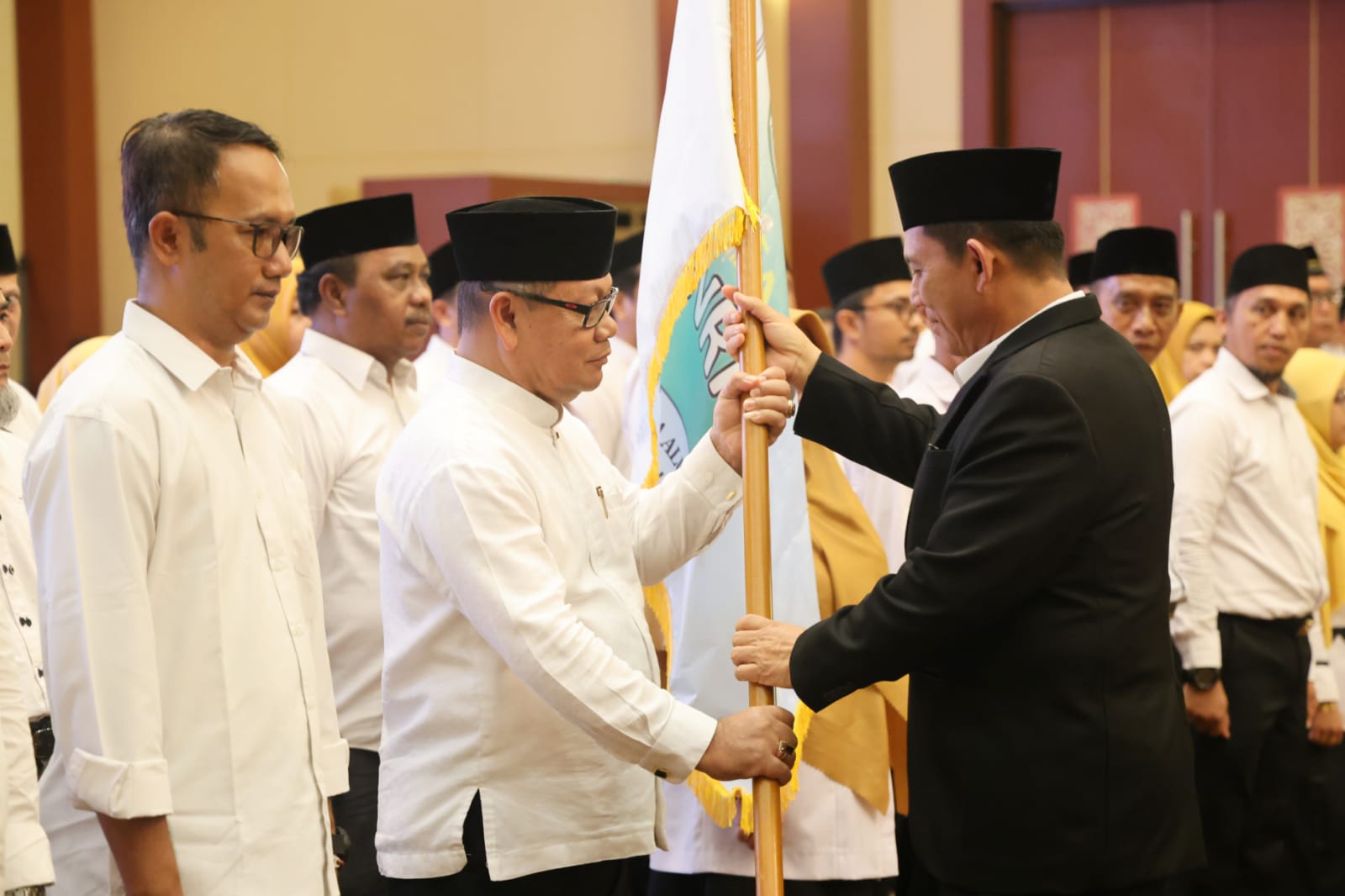 Gubernur Ansar Kukuhkan Pengurus ICMI Dan IKA UNRI Tanjungpinang-Bintan
