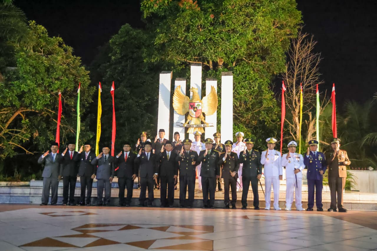 Apel Kehormatan dan Renungan Suci di TMP Pusara Bakti, Warnai Awal Peringatan HUT RI ke-80