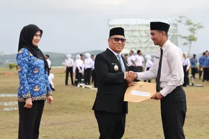 1.499 PPPK Paruh Waktu di Lingkungan Pemprov Kepri Resmi Terima SK