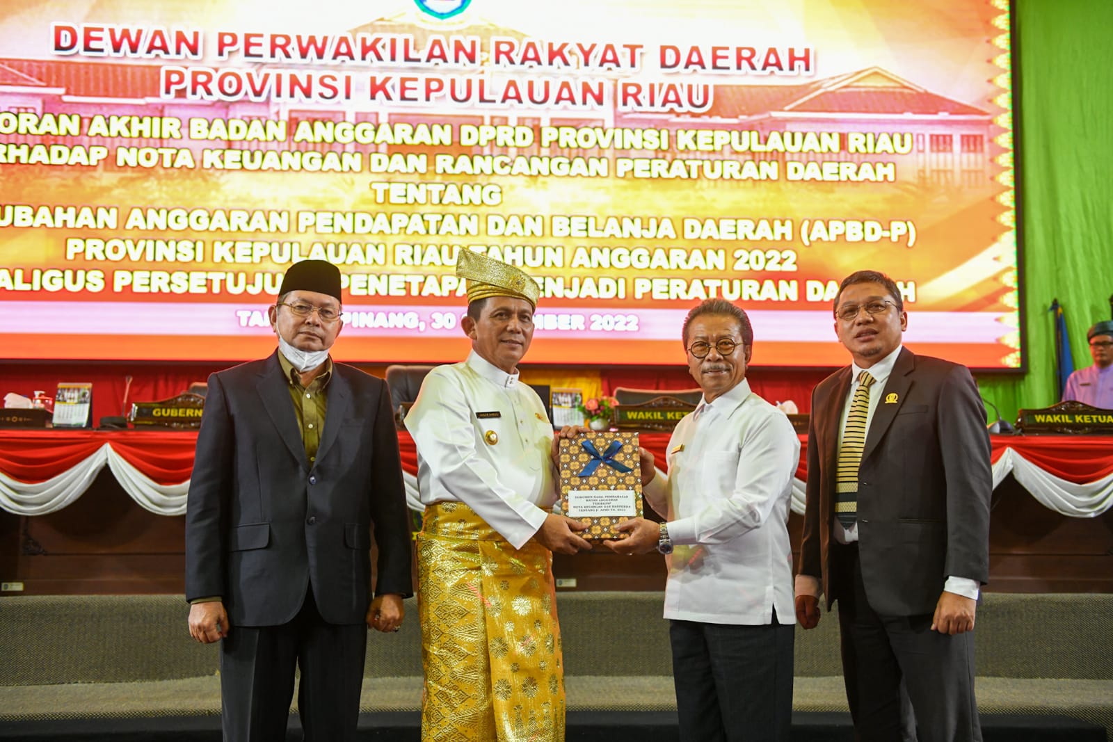 Perda Perubahan APBD Kepri Tahun 2022 Resmi Disahkan Sebesar Rp3,965 Triliun