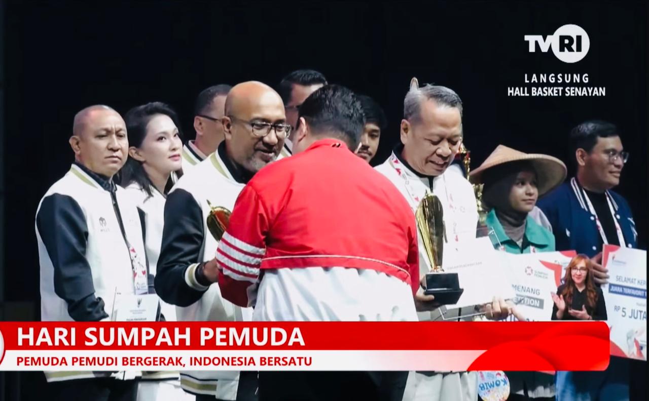 Mencapai Peningkatan IPP Terbaik Pertama Nasional, Gubernur Kepri Terima Penghargaan Wirasena 2025