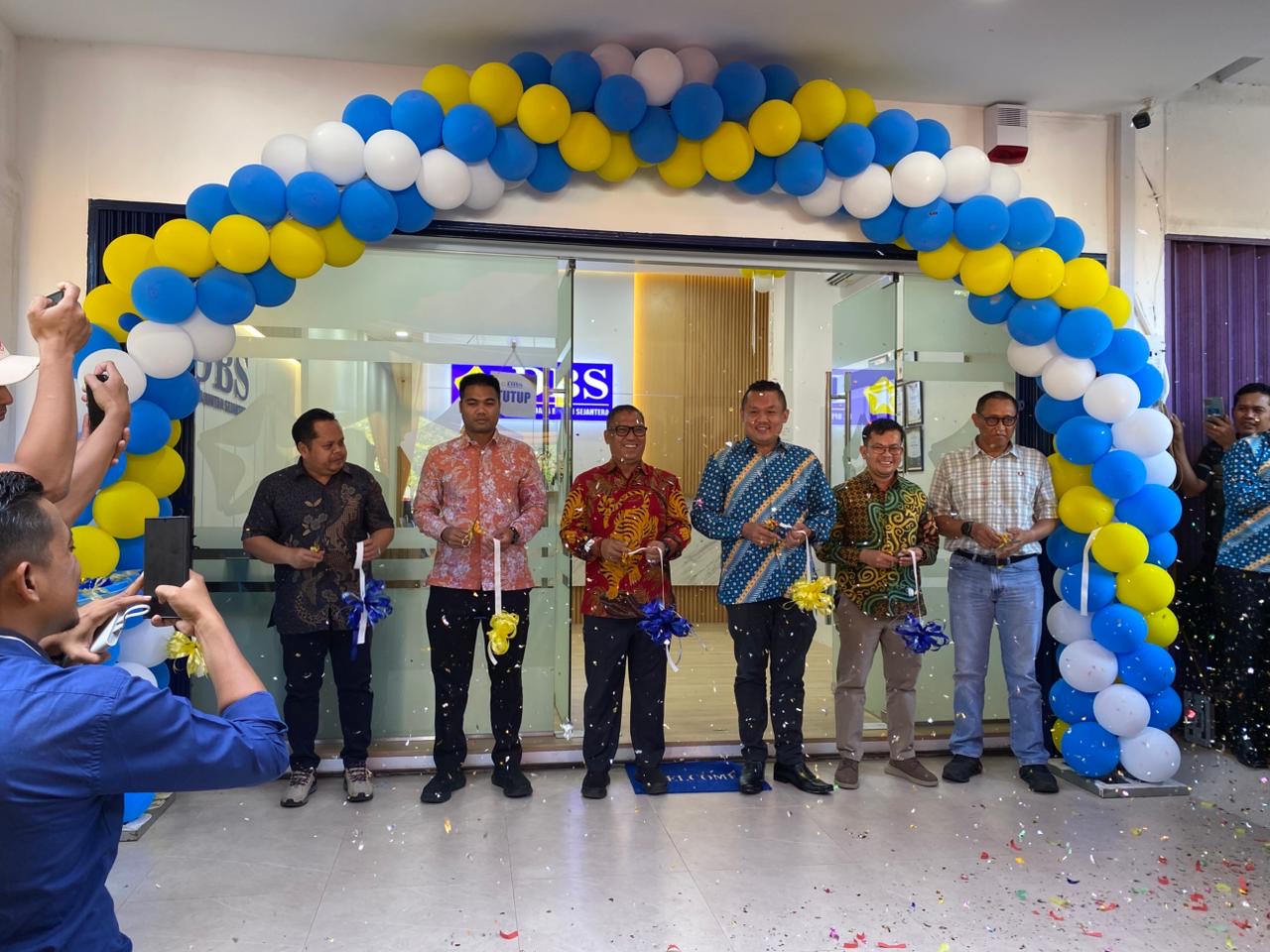 Wagub Nanyang Hadiri Grand Opening PT BPR Dana Bintan Sejahtera Cabang Batam