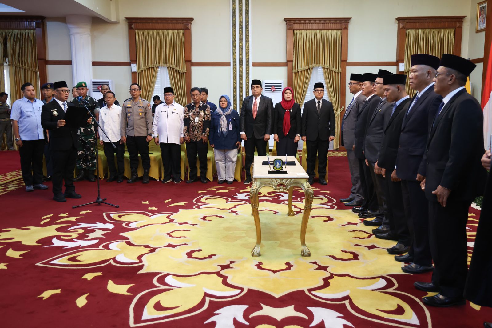 Wagub Nyanyang Lantik Anggota KPID Kepri Periode 2025–2028