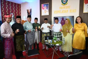 Gubernur Ansar Resmikan Bazar dan Pameran STQH X Kepri 2023