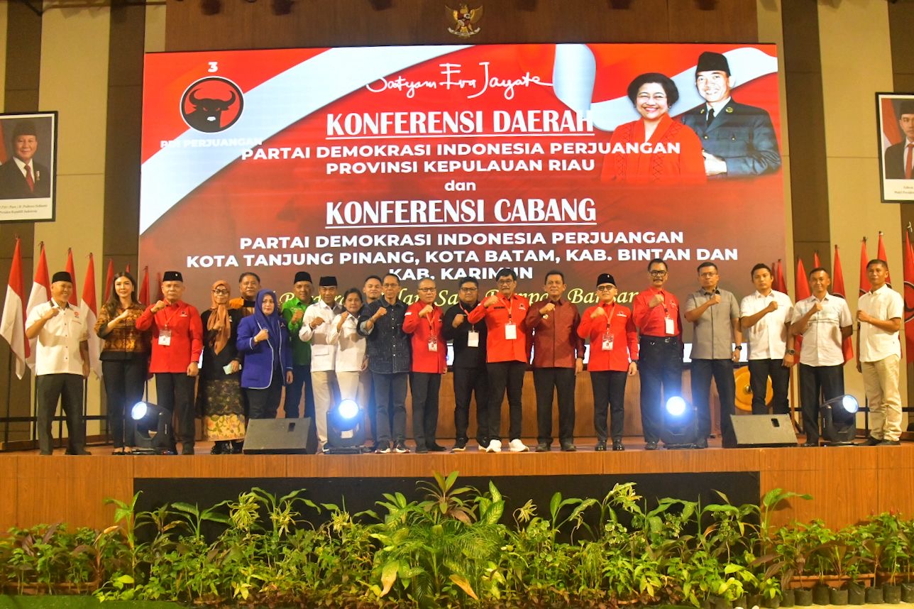 Gubernur Ansar Hadiri Pembukaan Konferda dan Konfercab PDIP Kepri 2025