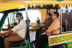 Deputi Bappenas Tinjau Pulau Penyengat, Melihat Potensi Pengembangan Kawasan