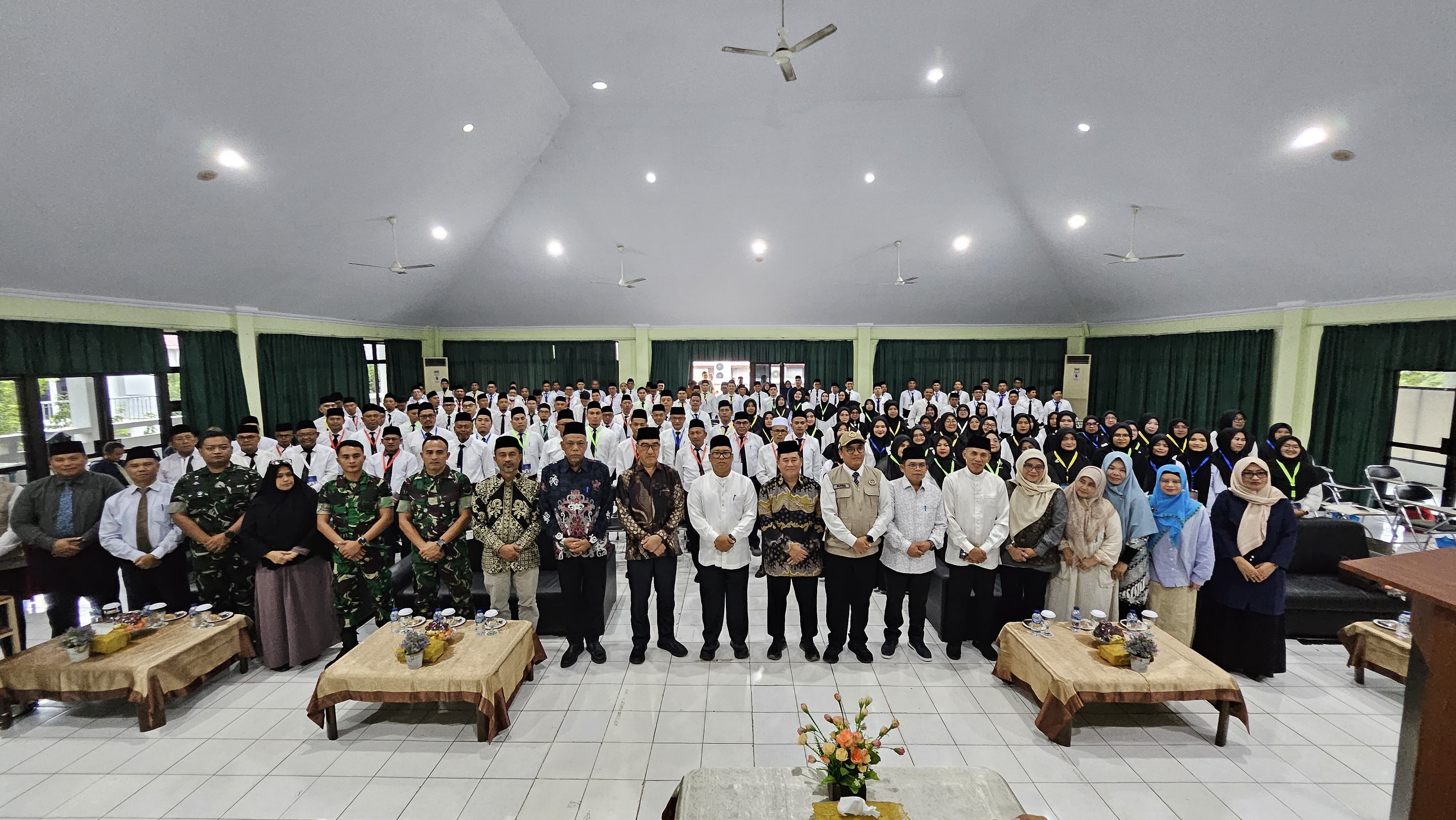 Buka Diklat PPIH 1447 H/2026 M, Wagub Nyanyang Tekankan Pelayanan dan Perlindungan Terbaik bagi Jemaah Haji