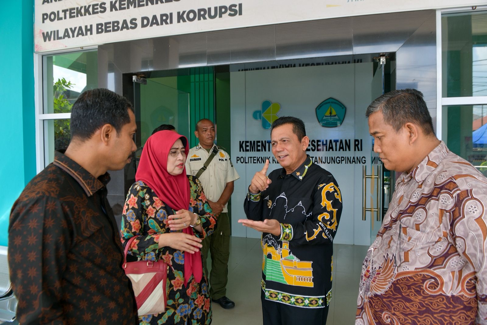 Gubernur Ansar Hadiri Dies Natalis ke-14 Poltekkes Kemenkes Tanjungpinang, Dorong SDM Kesehatan Mampu Bersaing Global