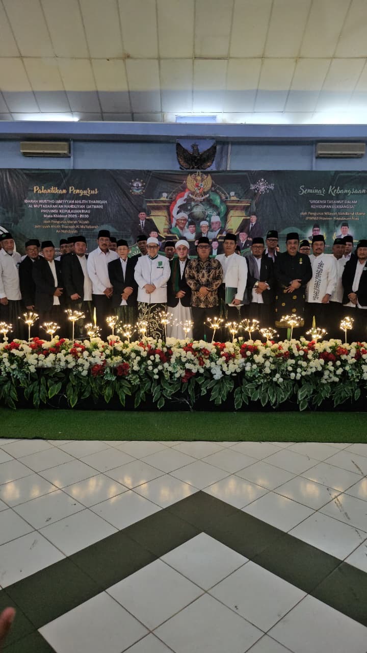 Pelantikan JATMAN Kepri, Wagub Nyanyang Dorong Penguatan Islam Wasathiyah di Tengah Masyarakat