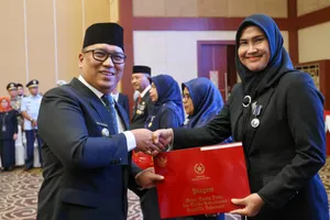 Pemprov Kepri Gelar Penyerahan Satyalancana Karya Satya, Wagub Apresiasi Dedikasi PNS