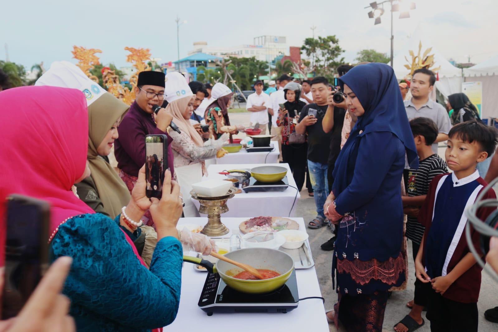 Dewi Ansar Buka Kepri Malay Food Festival 2025