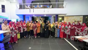 Dewi Ansar Menjamu Ketua TP-PKK Sulsel, Upaya Perkuat Tali Persaudaraan Kedua Provinsi