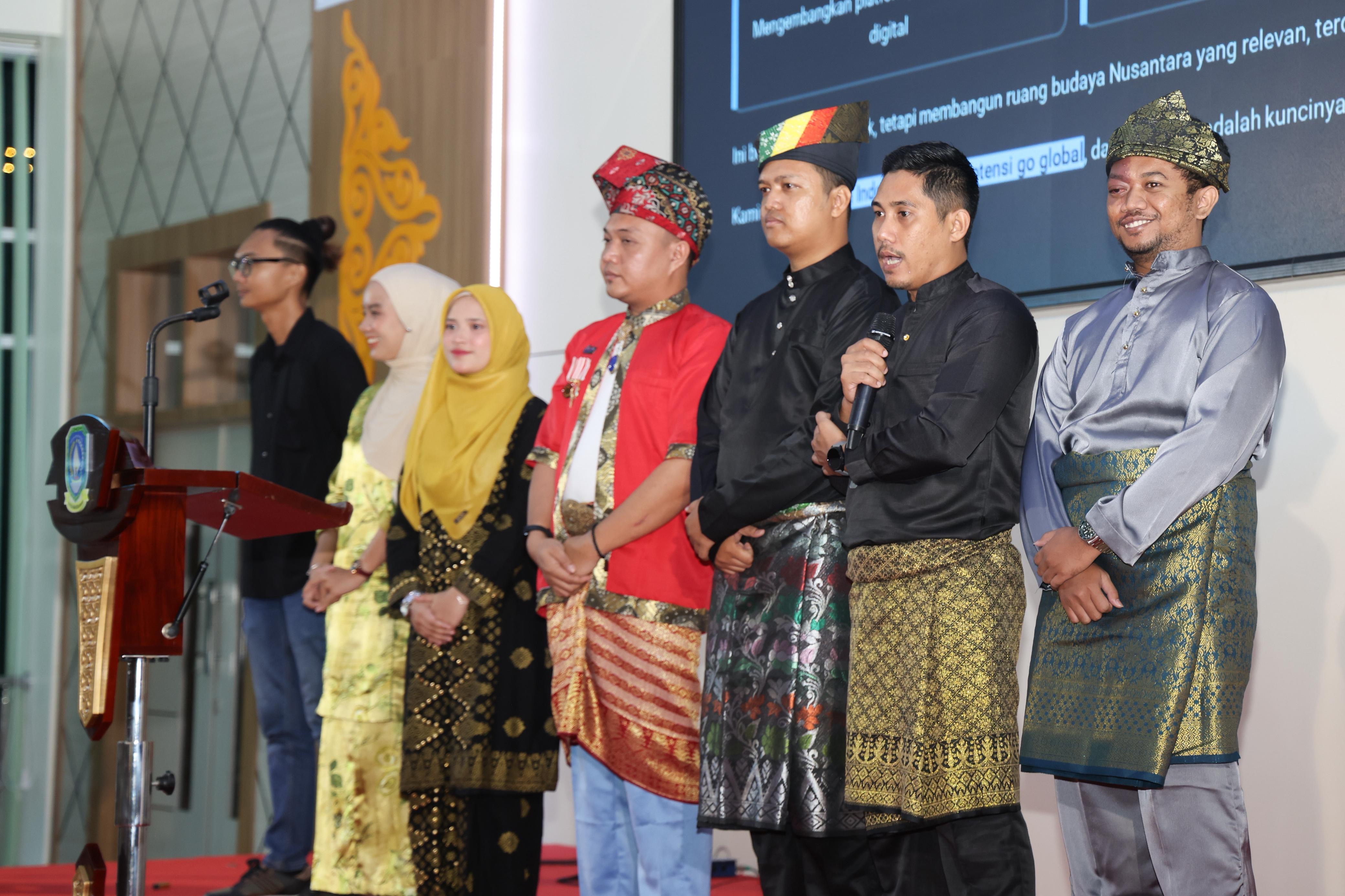 Aplikasi Pantunesia Resmi Diluncurkan, Perkuat Pelestarian Pantun Melayu Berbasis Teknologi