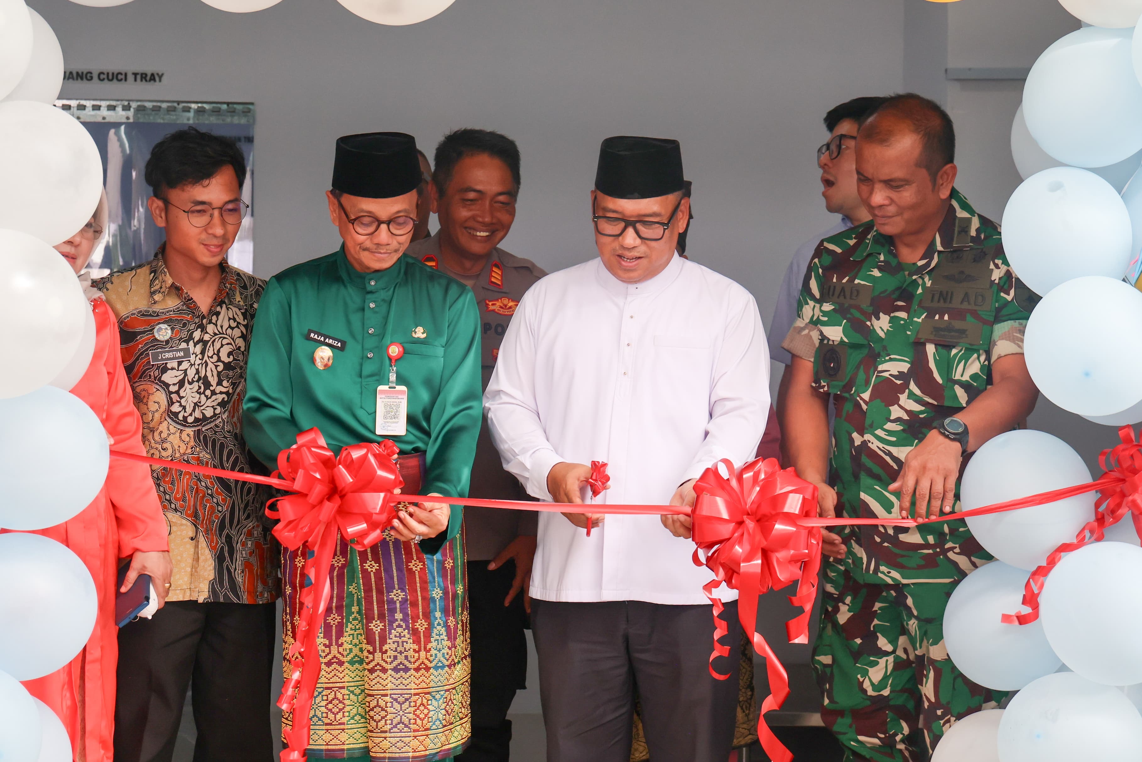 Resmikan SPPG Usman Harun, Wagub Nyanyang Bidik Operasional Menyeluruh SPPG Se-Kepri 2026