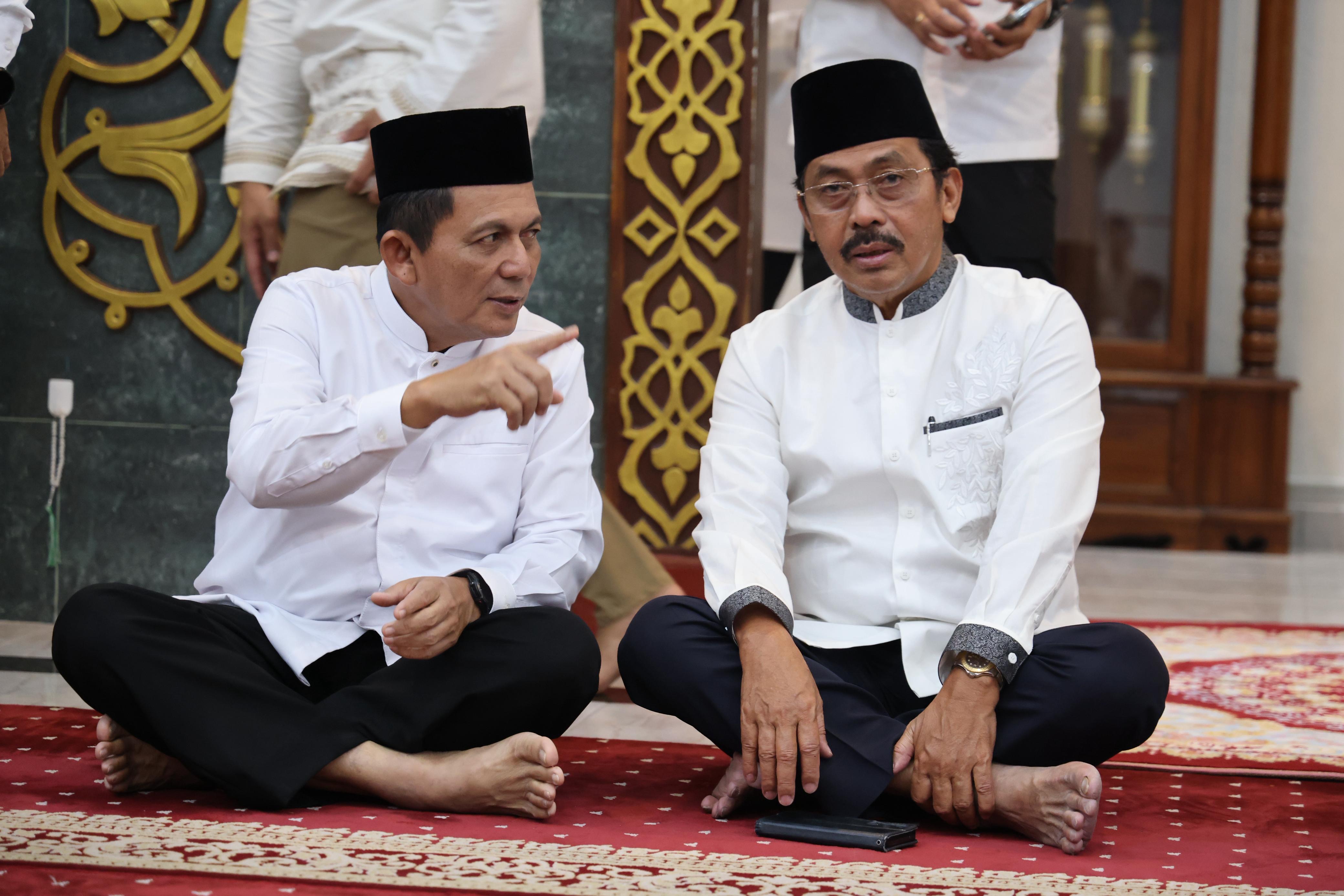 Gubernur Ansar dan Wagub Nyanyang Safari Ramadan di Karimun, Sampaikan Program Strategis Pemprov Kepri