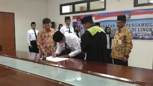 10 CPNS K2 AMBIL SUMPAH JABATAN