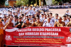 Wagub Nyanyang Buka Kegiatan Perdana KEMAS di SMA Negeri 1 Tanjungpinang
