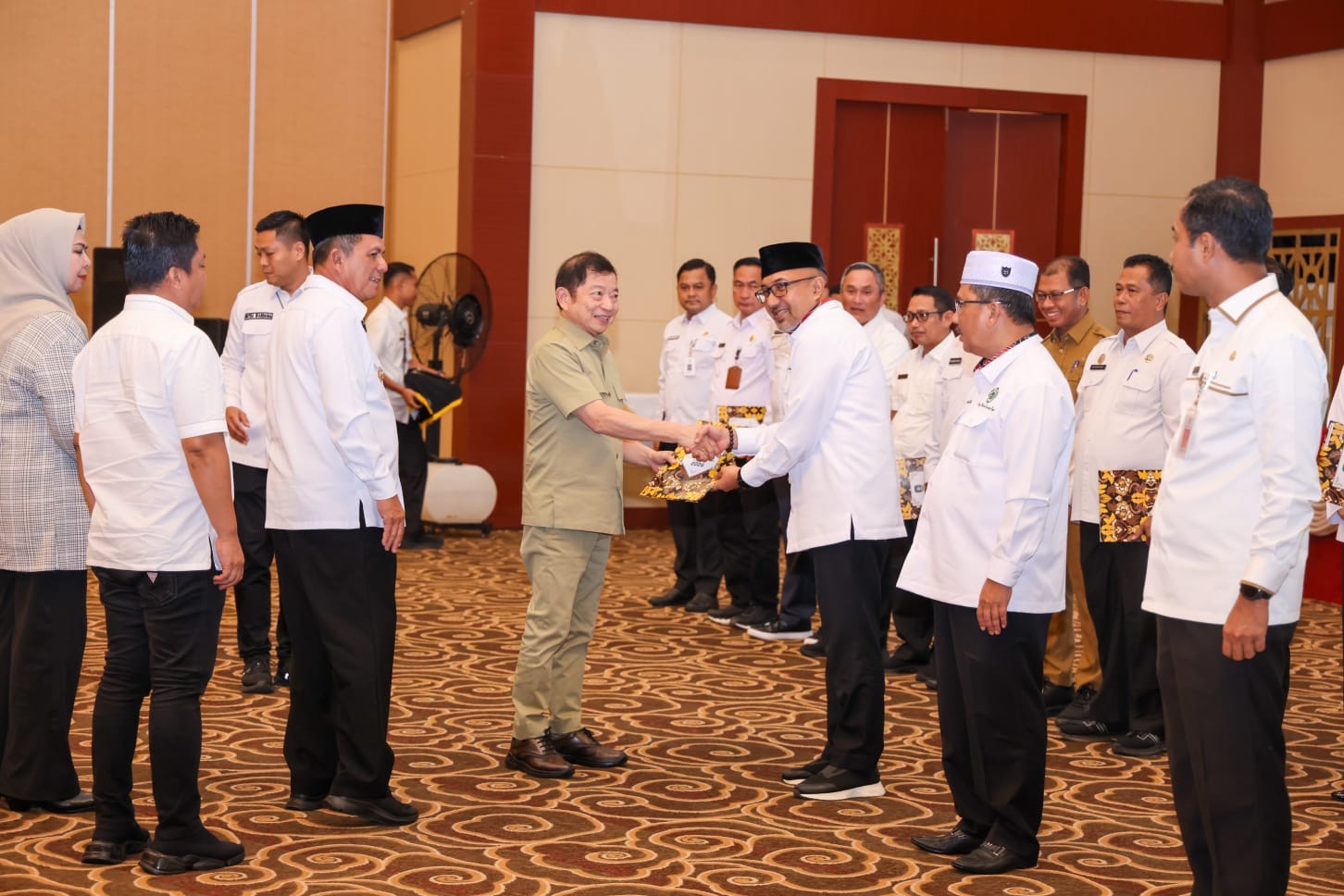 Gubernur Ansar Serahkan DPA dan Teken Perjanjian Kinerja OPD Pemprov Kepri Tahun Anggaran 2026