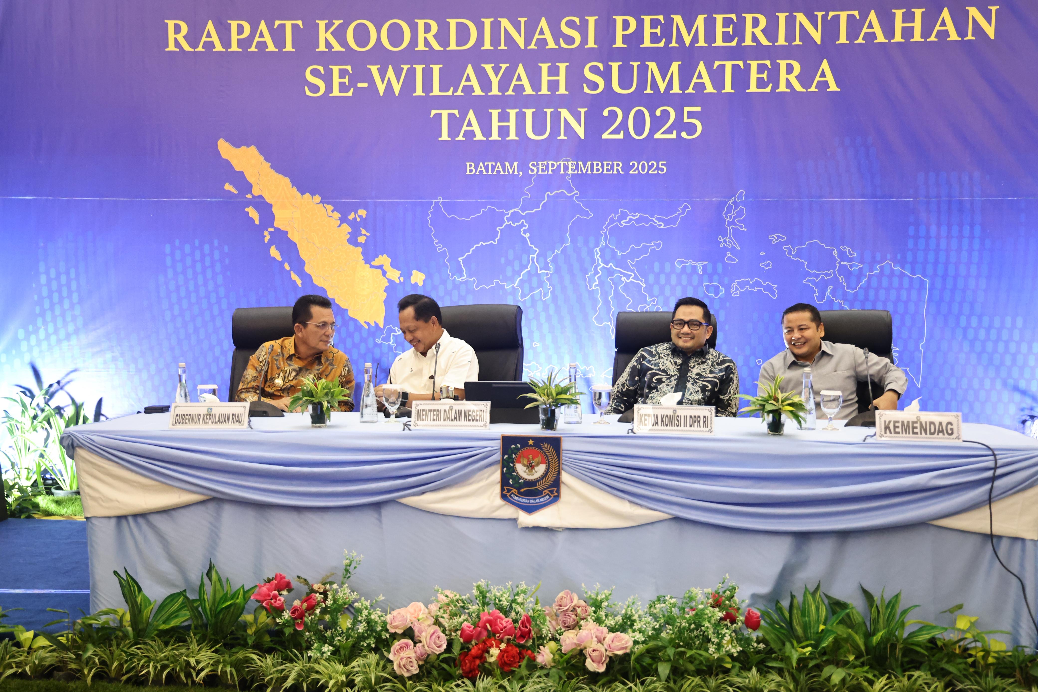 Refleksi Satu Tahun Kepemimpinan Ansar-Nyanyang, Perkuat Sinergi Pusat & Daerah, Perkokoh Fondasi Kepri Maju, Makmur dan Merata