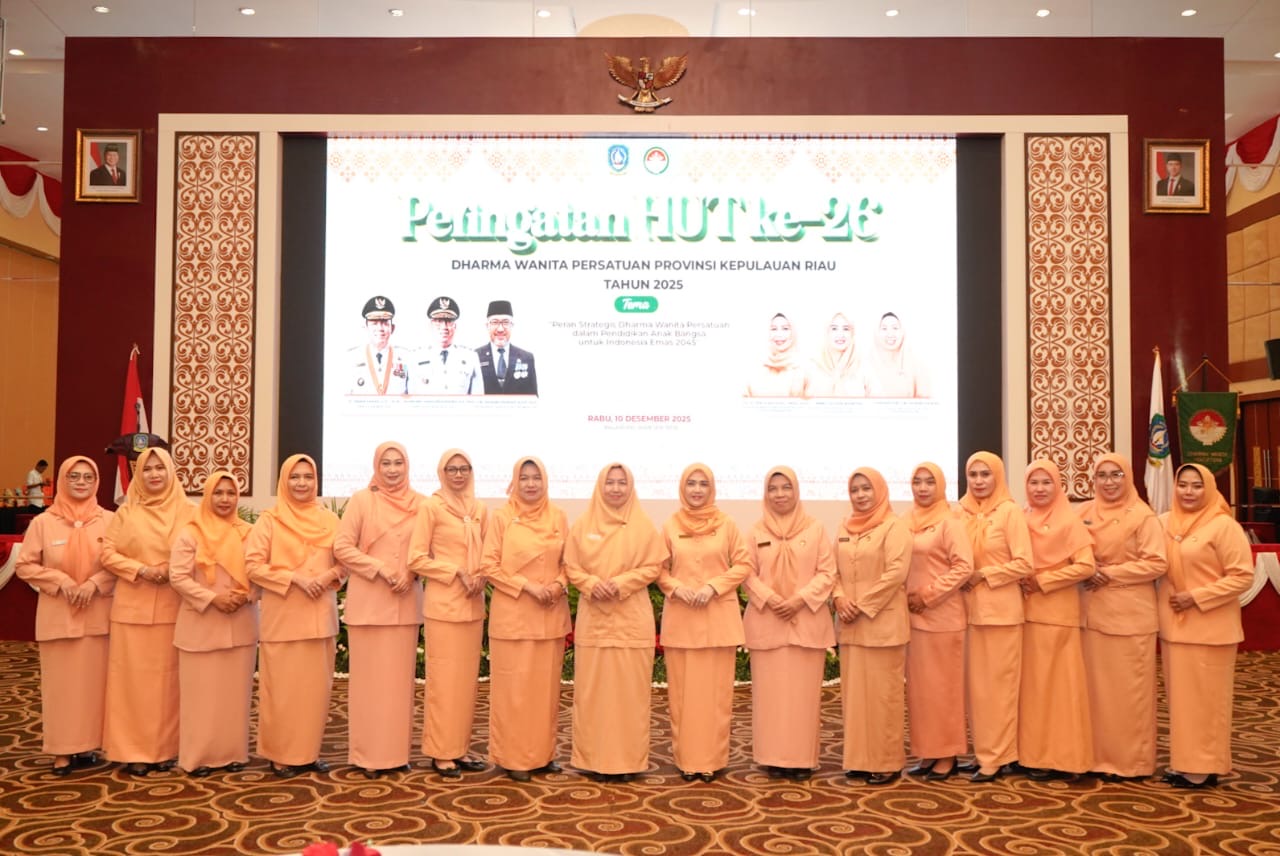Peringati HUT ke-26 Dharma Wanita Persatuan Kepri 2025