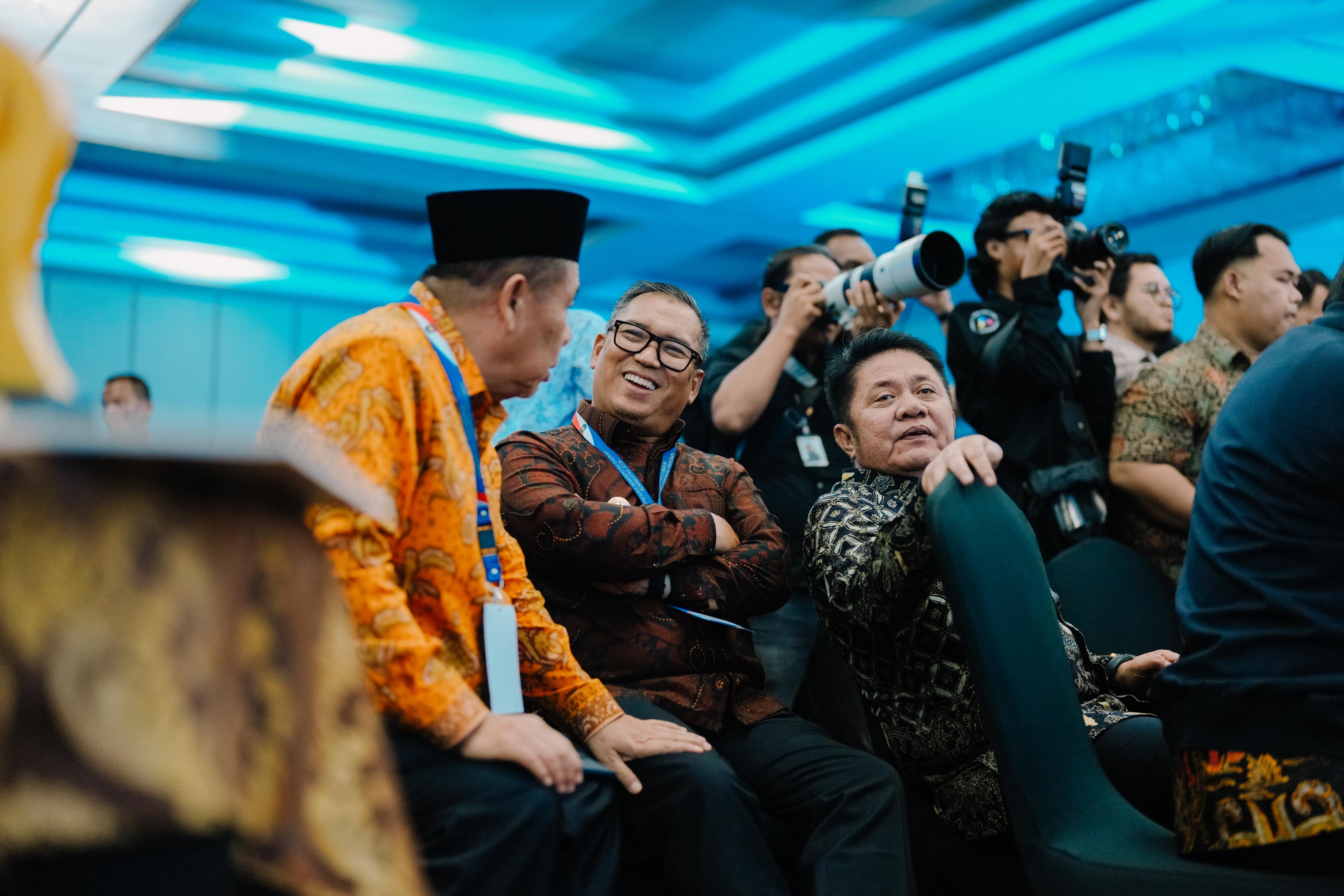 Pemprov Kepulauan Riau Raih Penghargaan Terbaik 1 Penanggulangan Kemiskinan dan Stunting tingkat Nasional