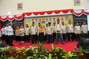 Gubernur Ansar Lantik PKM Meranti dan Ormas Pameral Kabupaten Karimun.