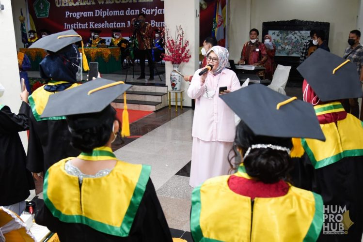 Selalu Pegang Amanah dan Bersikap Jujur