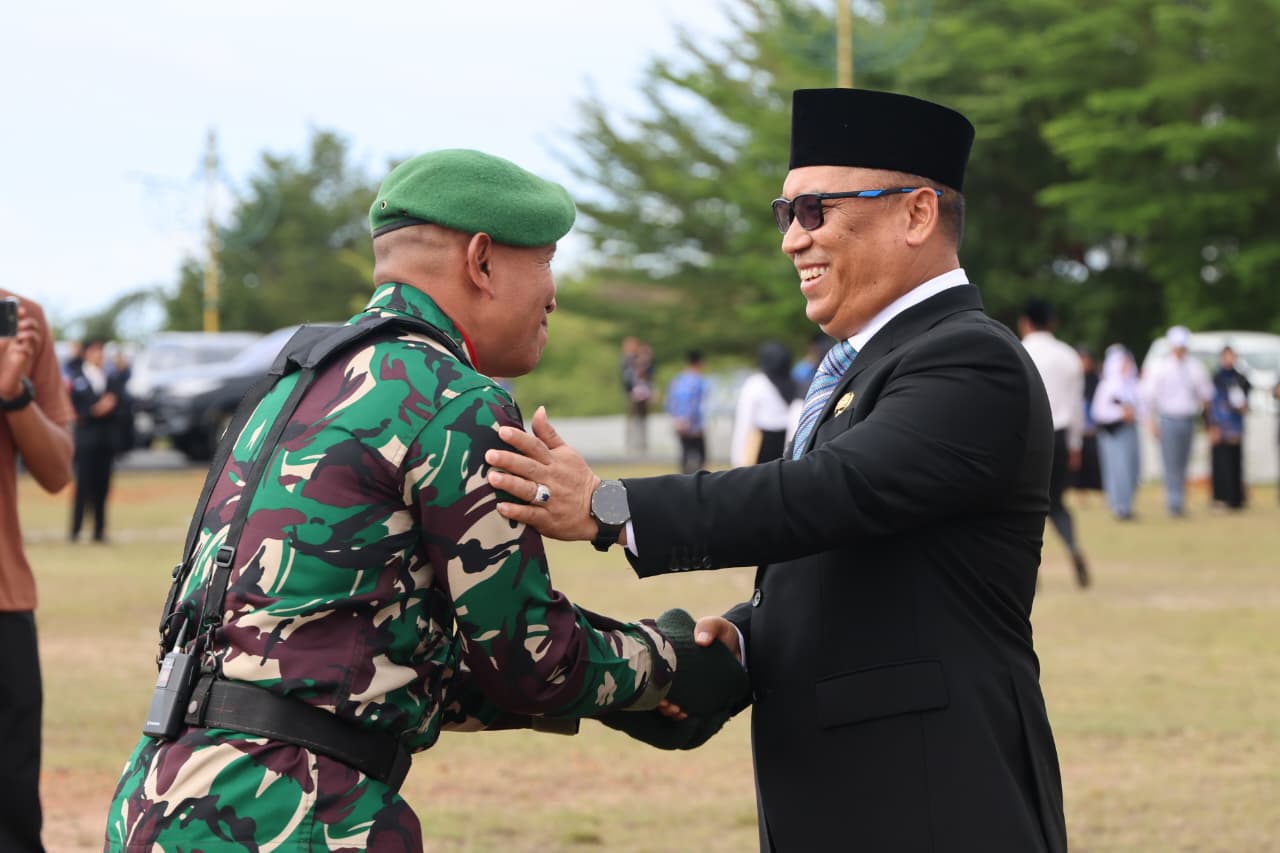 Peringati Hari Pahlawan, Pemprov Kepri Serahkan SK 1.499 PPPK Paruh Waktu