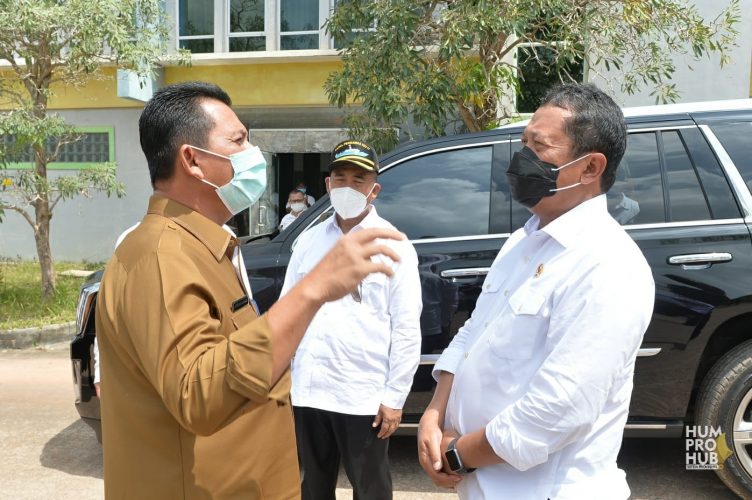 Membangun Industri  Perikanan Tanpa Meminggirkan Nelayan