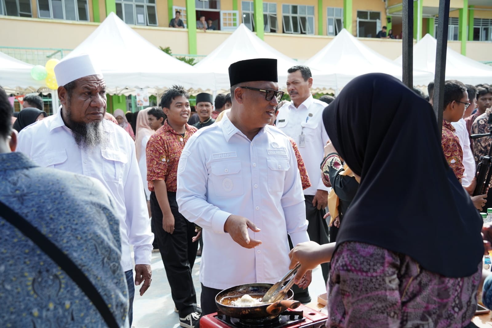 Wagub Nyanyang Resmi Buka Panggung Kreasi SMA 12 Batam, Dorong Siswa Berani Bermimpi dan Berprestasi