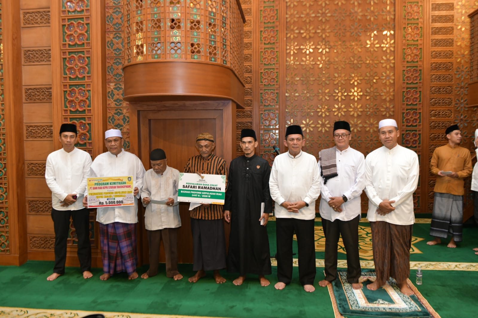 Gubernur Ansar Gelar Safari Ramadan di Masjid Raya Baitul Makmur Tanjunguban