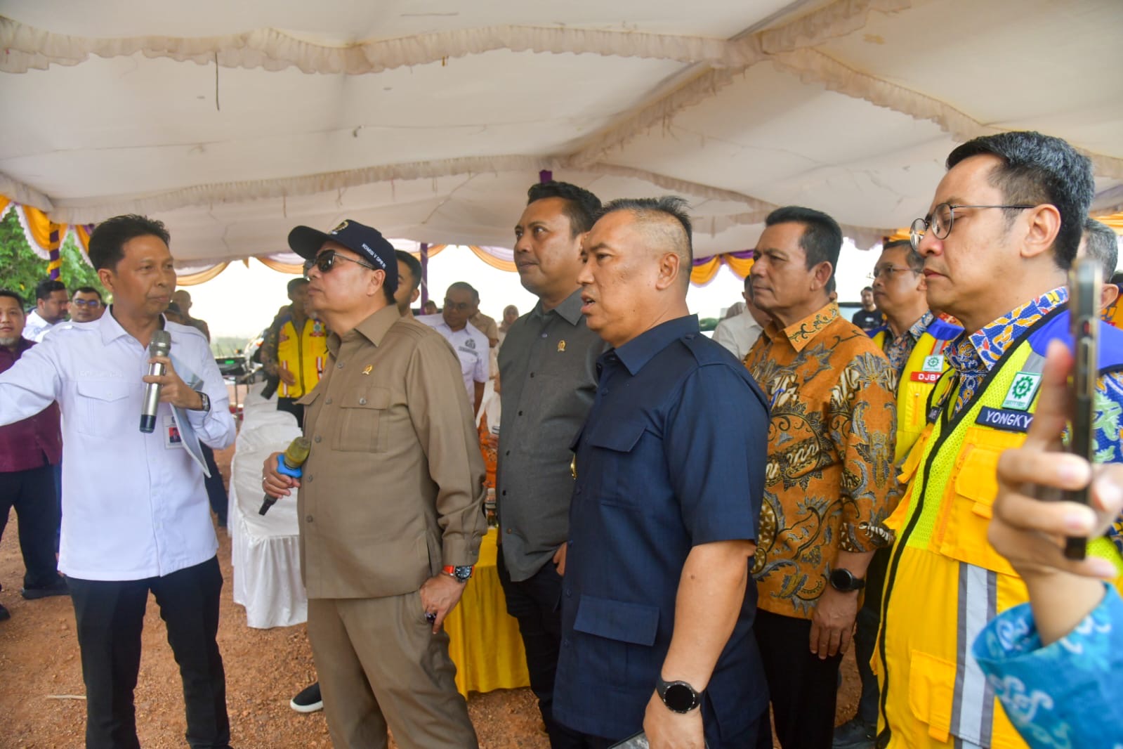 Ansar dan Nyanyang Dampingi Komisi V DPR RI Tinjau Lokasi Pembangunan Jembatan Batam–Bintan