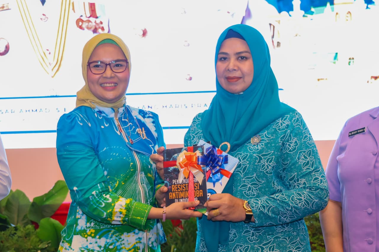 Gubernur Ansar Ahmad Hadiri World Antimicrobial Awareness Week 2025 di Tanjungpinang
