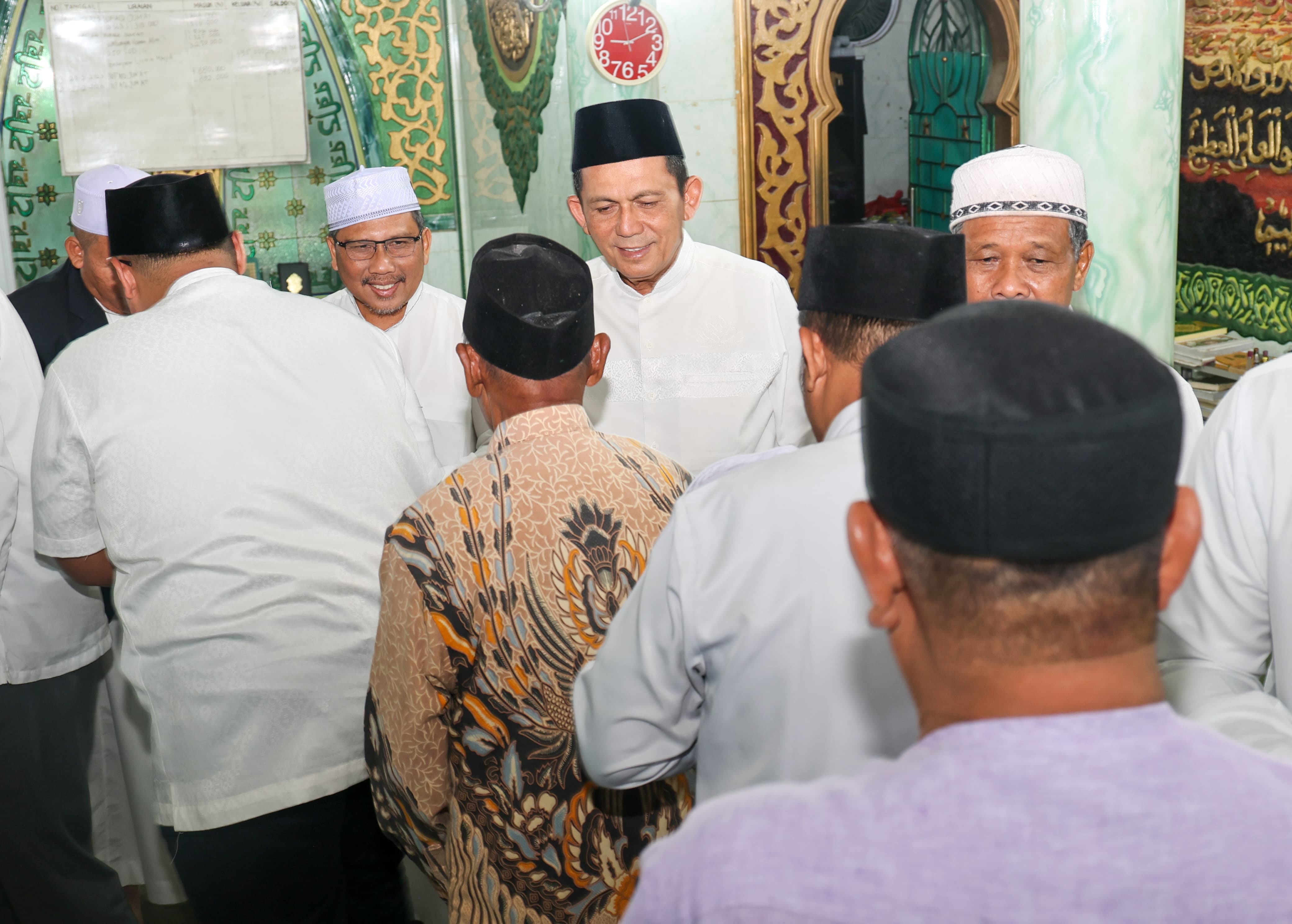 Safari Ramadhan Gubernur Ansar di Masjid Nur Al Weini Tanjungpinang