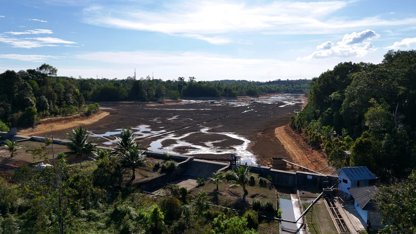 Kondisi Rusak Berat, Wagub Nyanyang Instruksikan Rehab Total Waduk Sei Jago Bintan